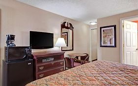 Days Inn By Wyndham Ridgefield Nj